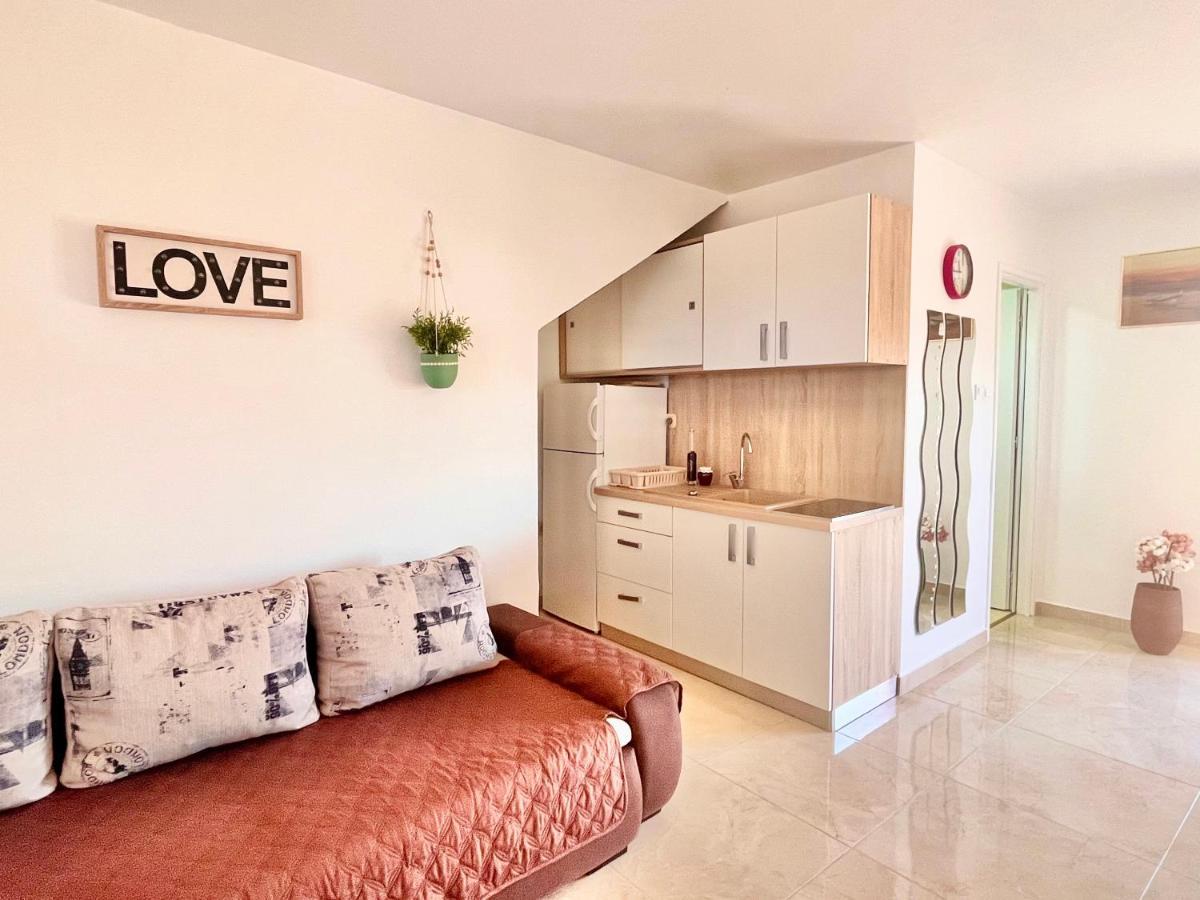 Apartments Vukancic Novigrad Istria Esterno foto