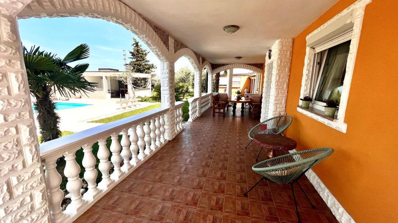 Apartments Vukancic Novigrad Istria Esterno foto